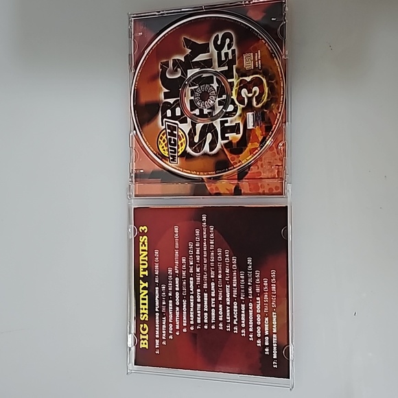 Much Big Shiny Tunes 3 Cd - Picture 3 of 3